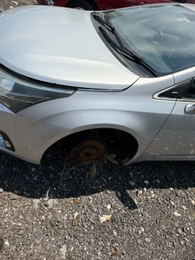 ������ ������� �� Toyota Avensis 2009-2014� | Mobile.bg � ����� ������ 4