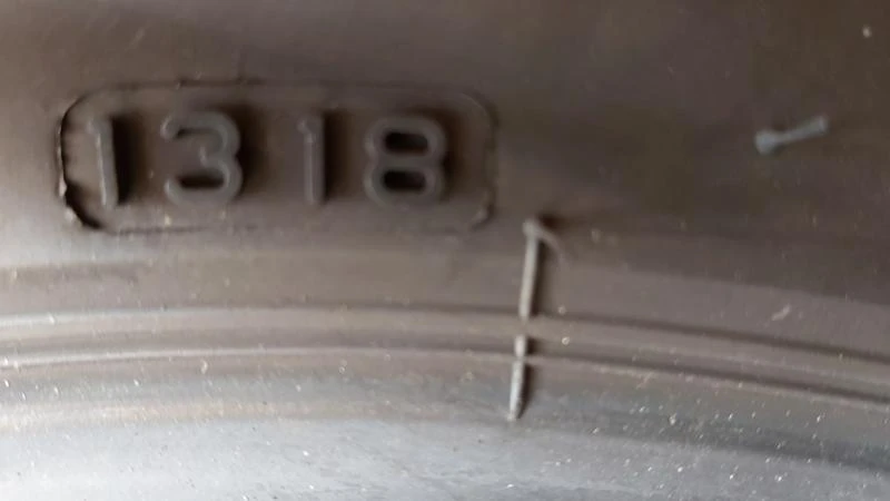 Гуми Летни 215/60R16, снимка 8 - Гуми и джанти - 29270711