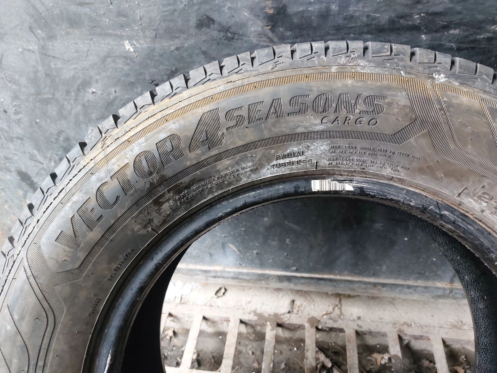���� 215/65R16 | Mobile.bg � ����������� 5