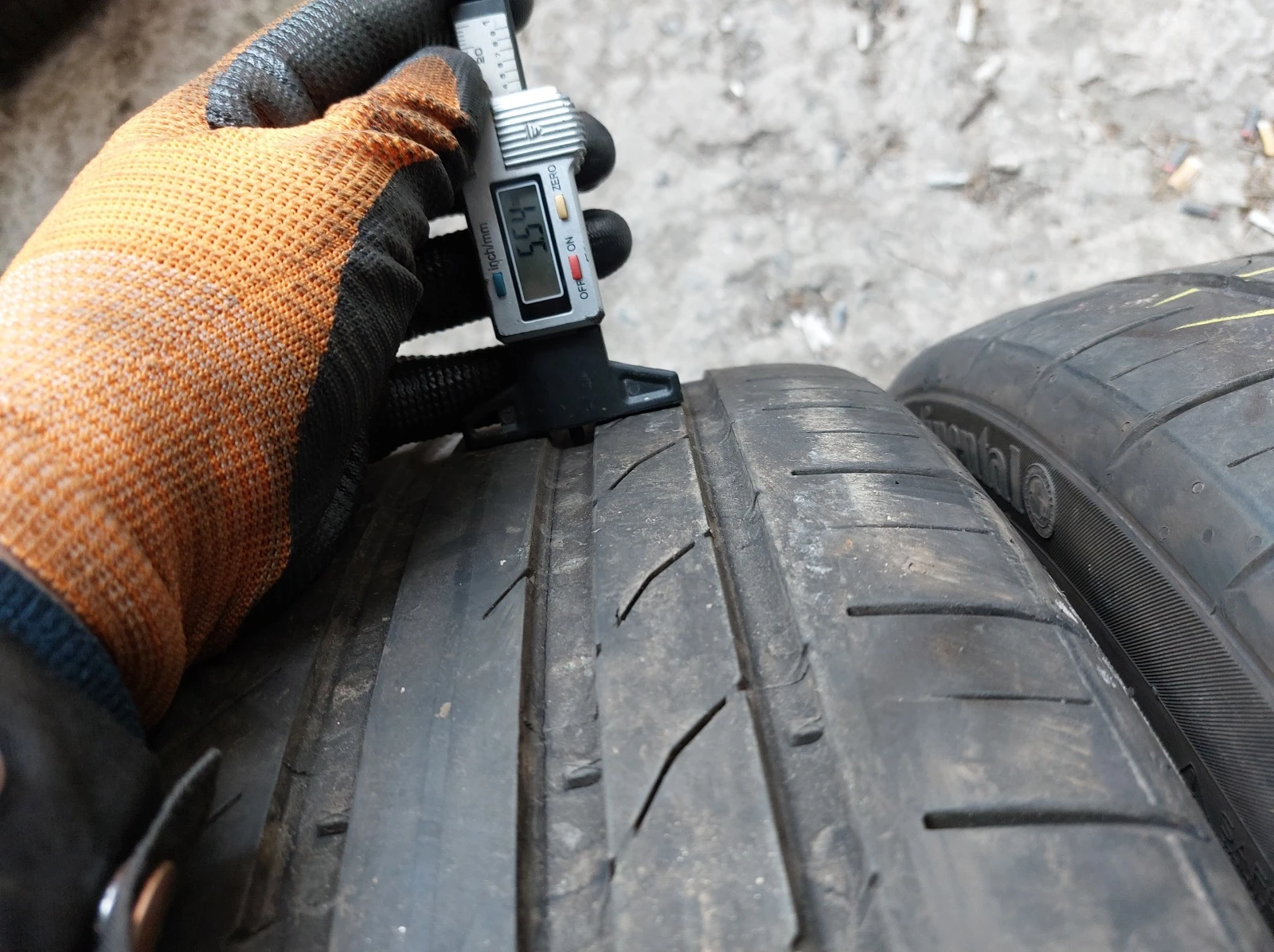 ���� 235/45R20 | Mobile.bg � ����������� 4