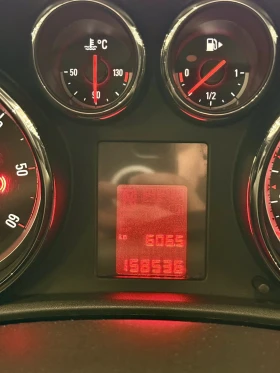Opel Astra Opel Astra 1.7 cdti 2014, снимка 15