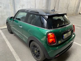 Mini Cooper SE British Racing Green , снимка 7