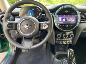 Mini Cooper SE British Racing Green , снимка 13