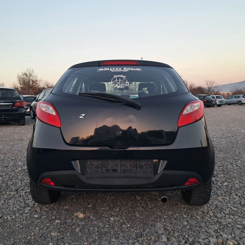 Mazda 2 1.3 klima, снимка 5 - Автомобили и джипове - 48235474