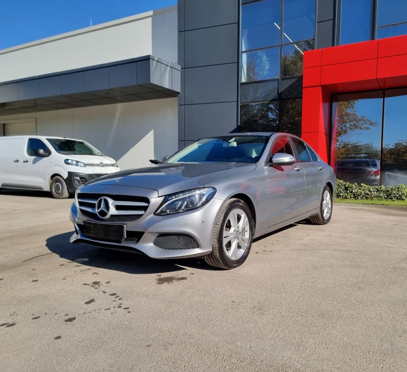 Mercedes-Benz C 220, снимка 2 - Автомобили и джипове - 47872418