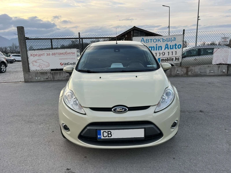 Ford Fiesta 1.6HDI 90кс РЕГИСТРИРАНА ОБСЛУЖЕНА, снимка 2 - Автомобили и джипове - 48884390