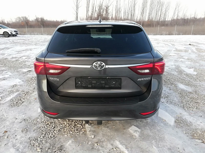 Toyota Avensis 2.0d4d kli navi , снимка 8 - Автомобили и джипове - 49205923