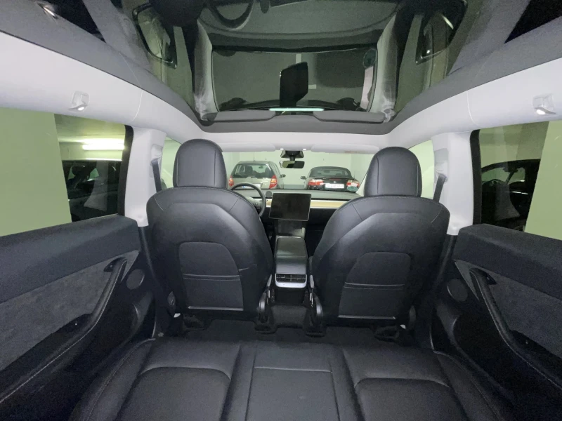 Tesla Model Y Long Range AWD 4x4, снимка 10 - Автомобили и джипове - 52229823