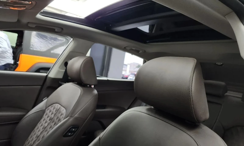 Kia K5 2.0 Intelligent , снимка 16 - Автомобили и джипове - 51999824