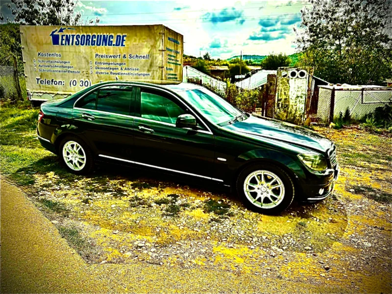 Mercedes-Benz C 220, снимка 5 - Автомобили и джипове - 52185085