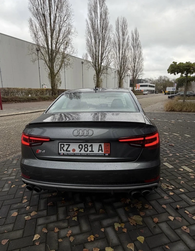 Audi S4, снимка 4 - Автомобили и джипове - 53489818