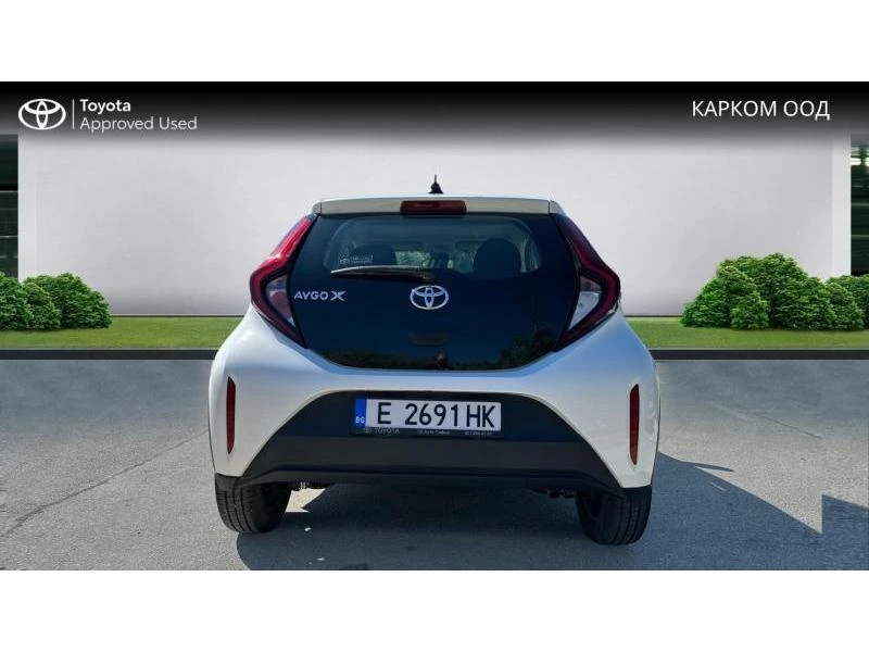Toyota Aygo Play, снимка 4 - Автомобили и джипове - 54882292