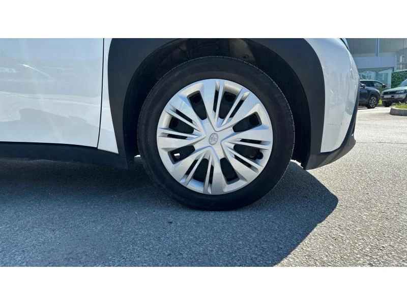 Toyota Aygo Play, снимка 16 - Автомобили и джипове - 54882292