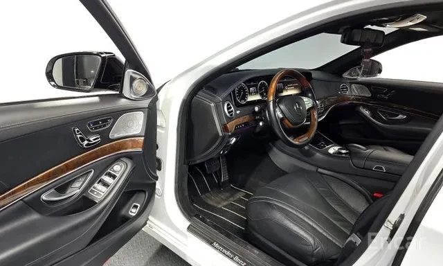 Mercedes-Benz S 350 D / AMG / HUD / ОБДУХ / BURMSTER / 360* / , снимка 5 - Автомобили и джипове - 55222433