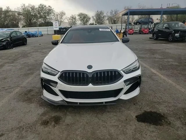 BMW 840 3.0l I, снимка 13 - Автомобили и джипове - 55755667