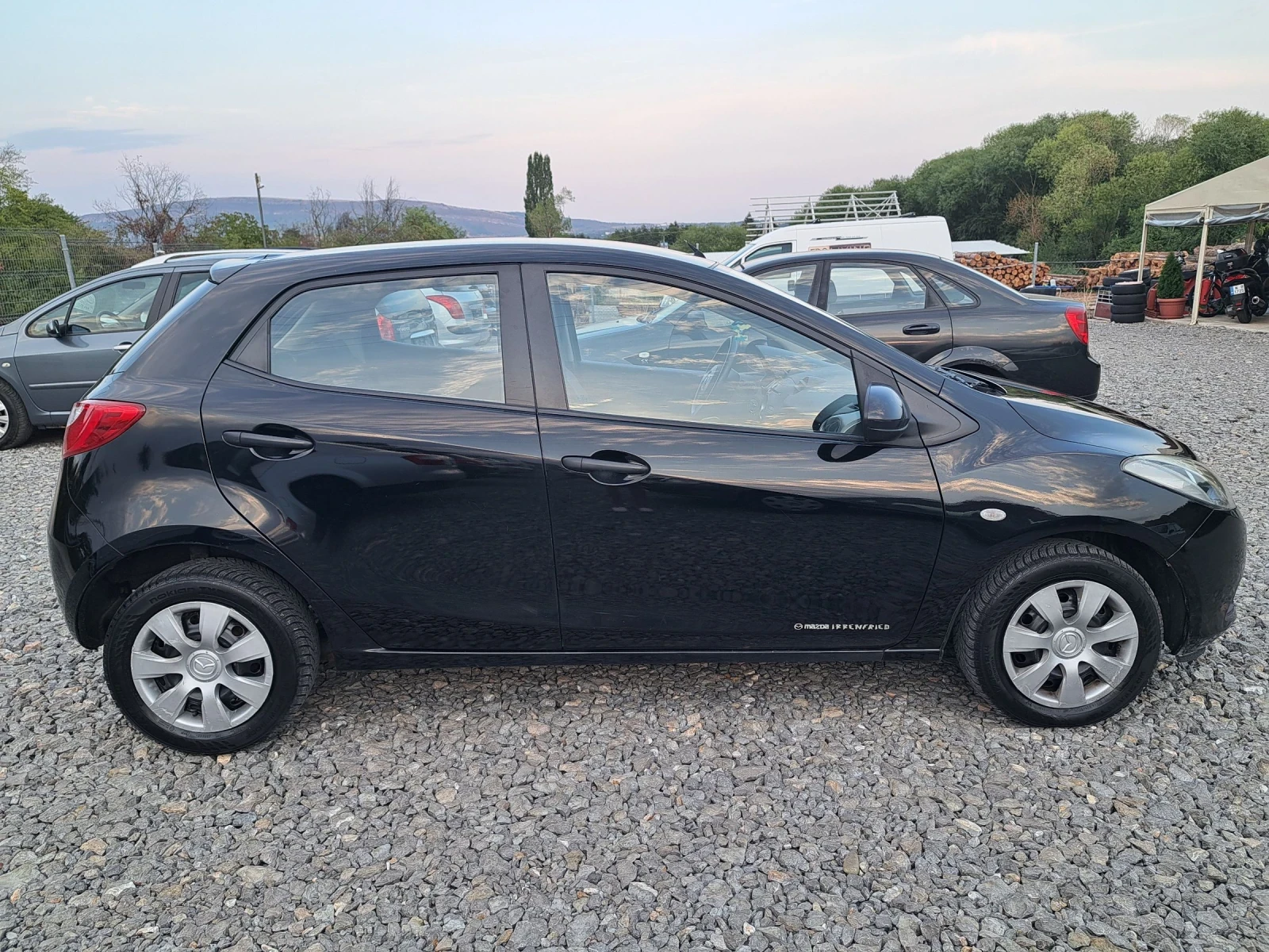 Mazda 2 1.3 klima - изображение 4