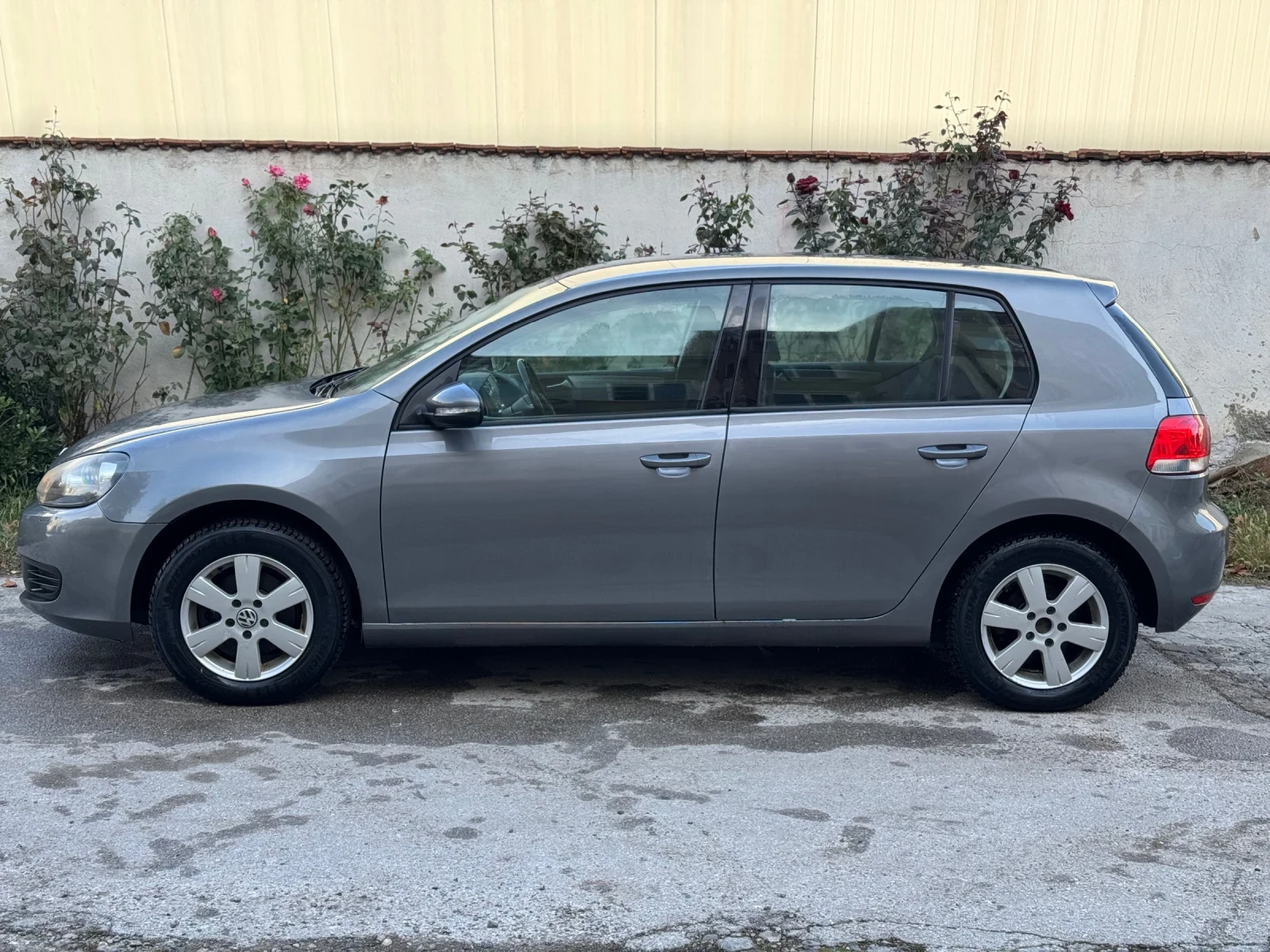 VW Golf 1.4* 80к.с.* Клима - изображение 7