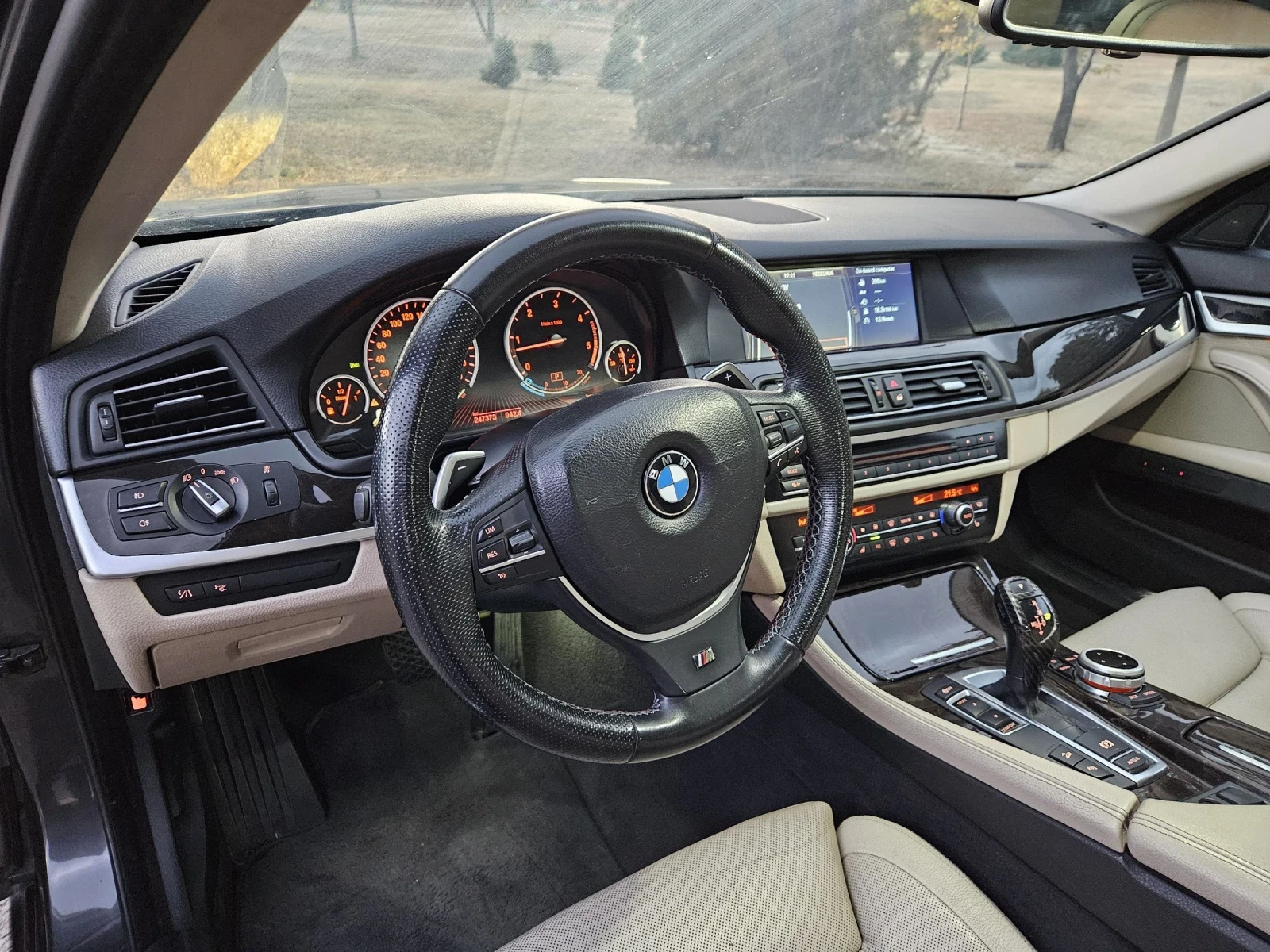 BMW 530 D Xdrive M /ПОДГРЕВ/AMBIENT LIGHT/KEYLESS GO/FULL - изображение 9