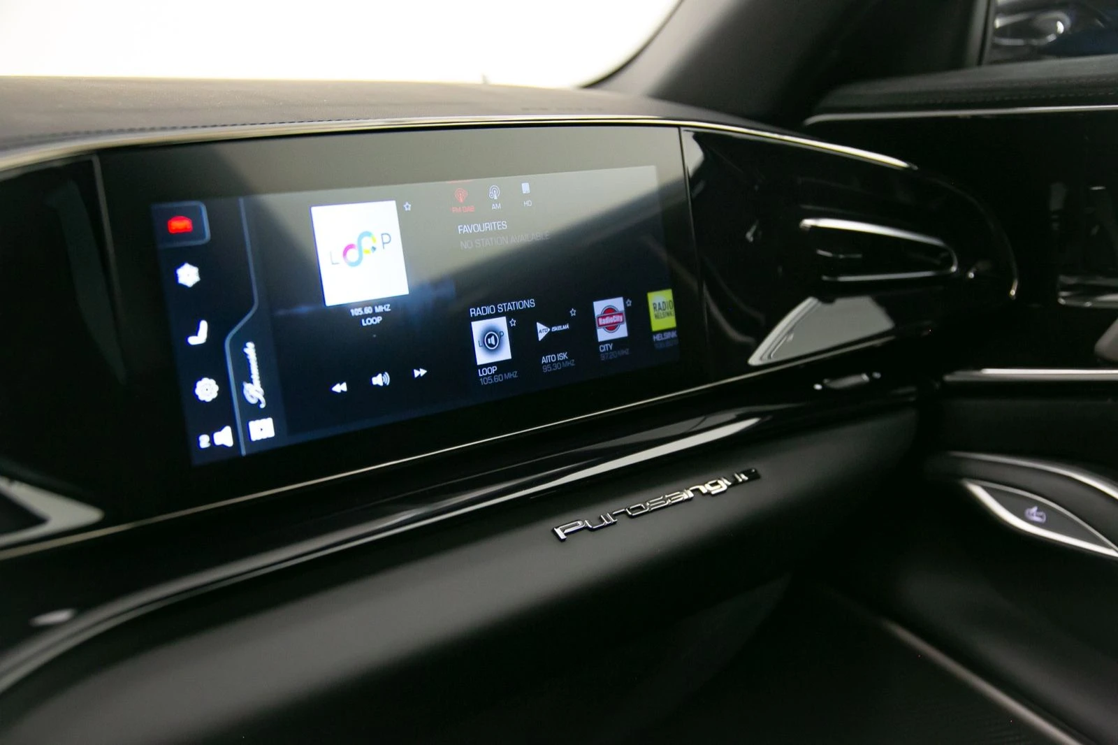 Ferrari Purosangue V12/ CERAMIC/ CARBON/ BLU CORSA/ LIFT/ PANO/  | Mobile.bg   13