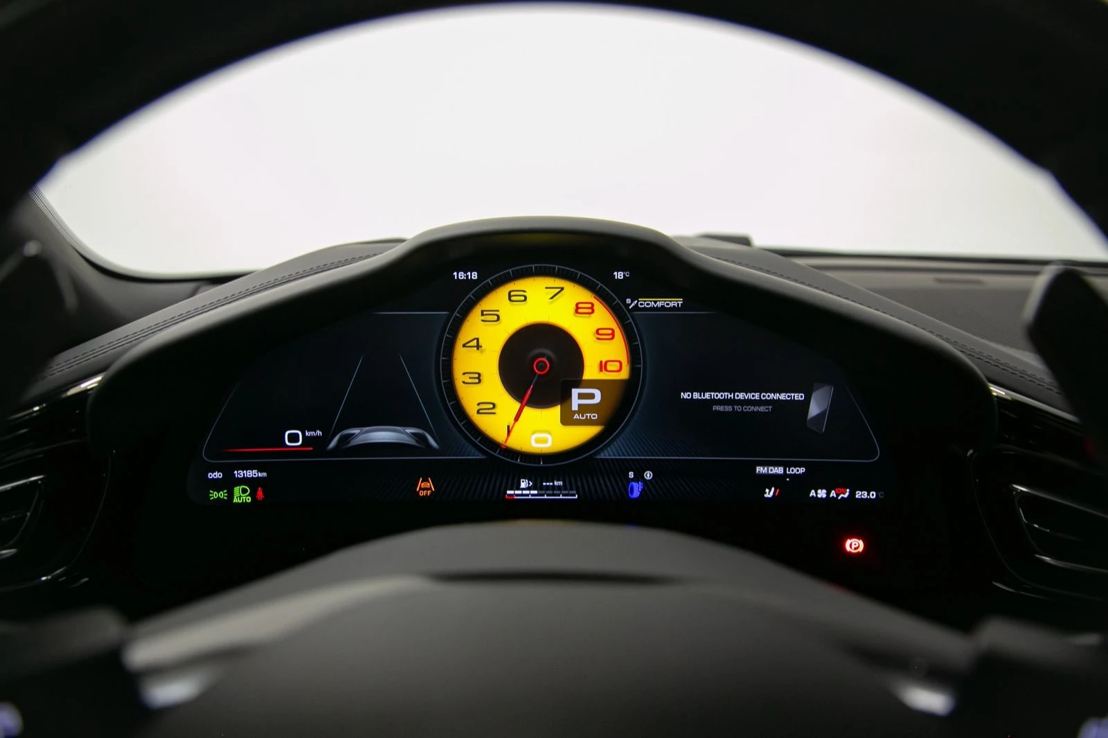 Ferrari Purosangue V12/ CERAMIC/ CARBON/ BLU CORSA/ LIFT/ PANO/  | Mobile.bg   11