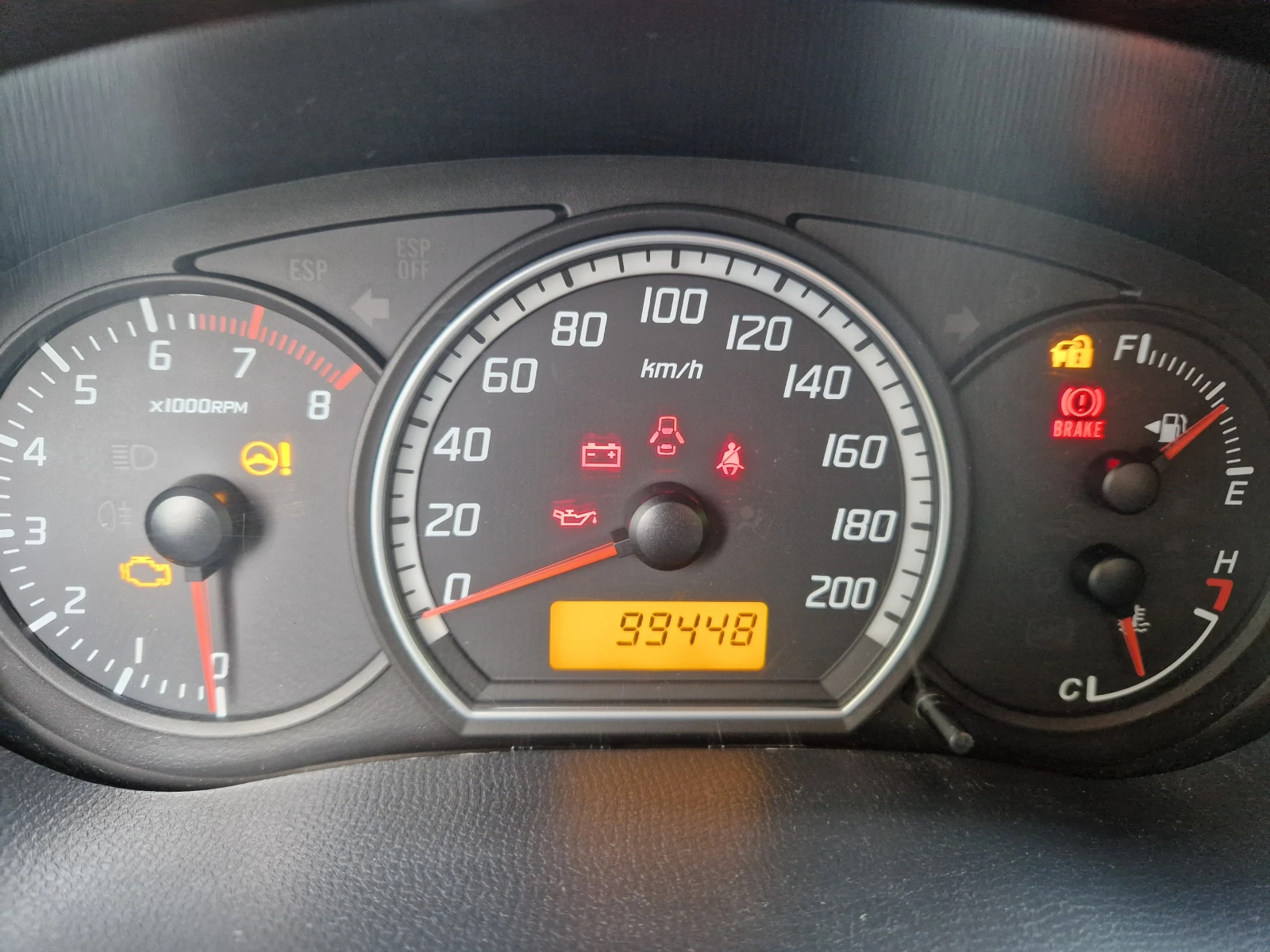 Suzuki Swift  - изображение 4