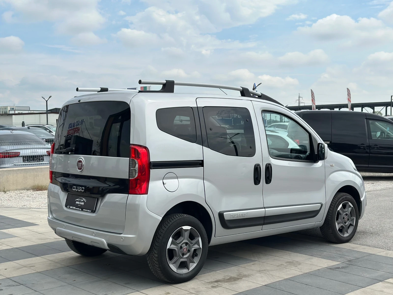 Fiat Qubo * 1.3MultiJet* Trekking* Сервизна История*  - изображение 5