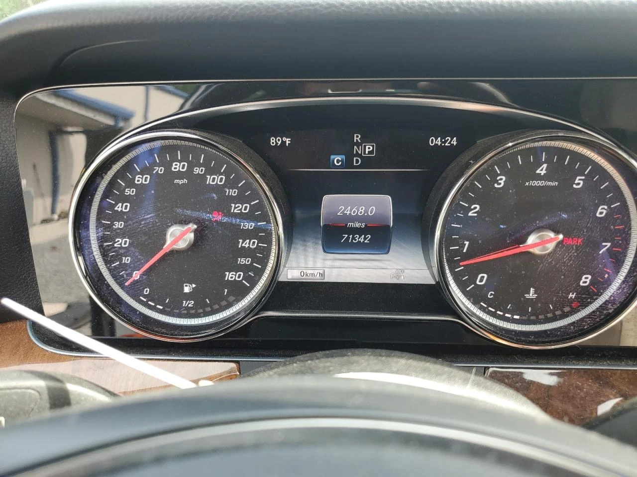 Mercedes-Benz E 400 4MATIC* Burmester* Панорама* Keyless* Камера*  - изображение 9