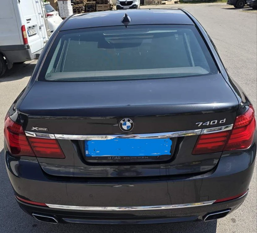 BMW 740 XDrive - изображение 10