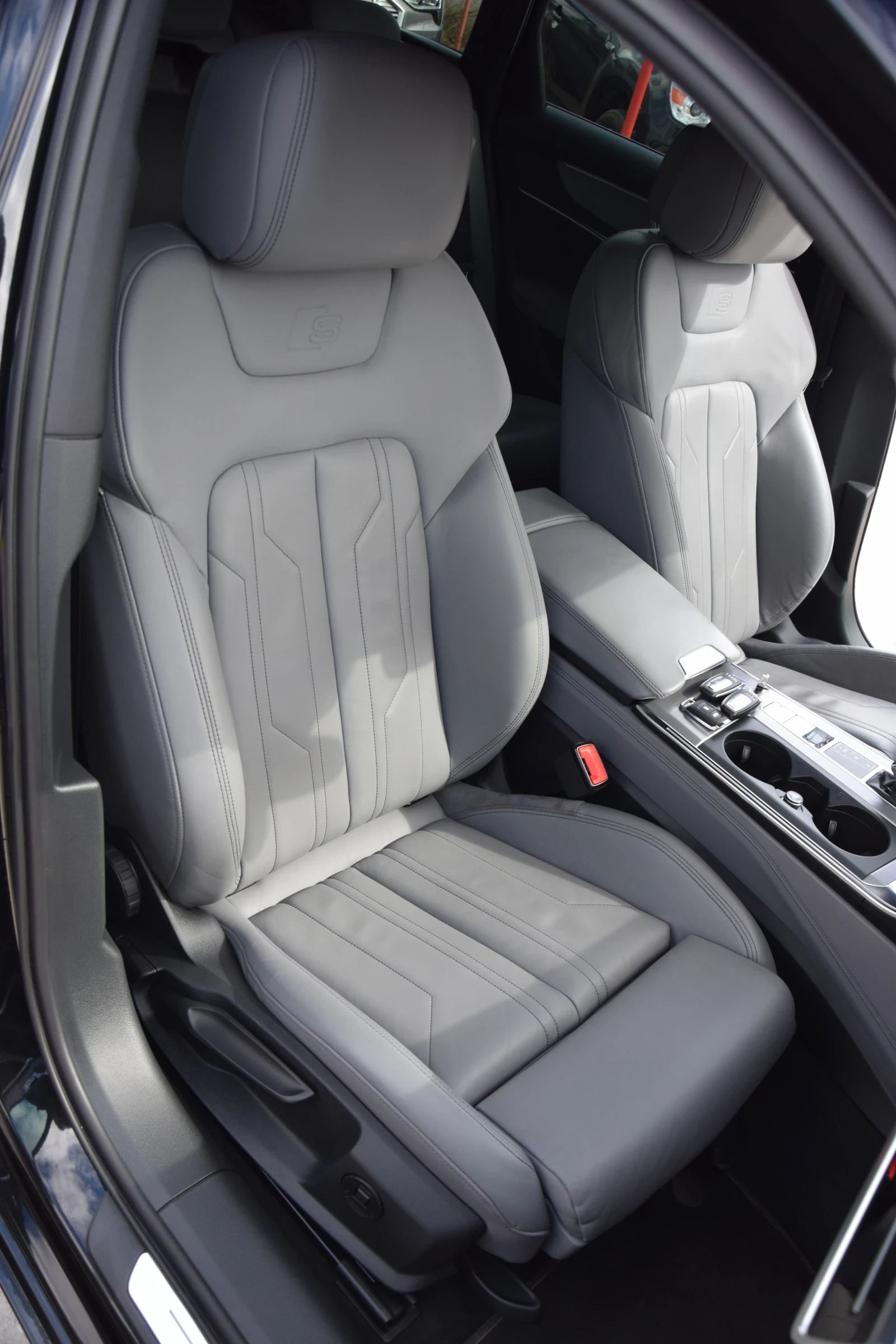 Audi A6 55TFSI S-Line MATRIX, снимка 11 - Автомобили и джипове - 51820773