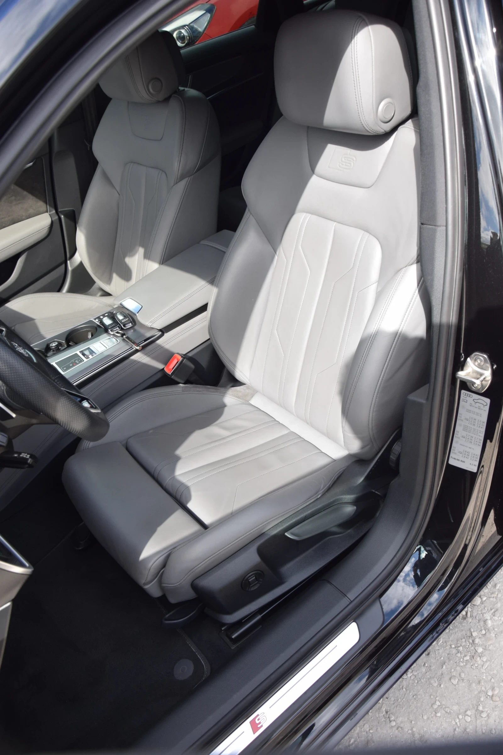 Audi A6 55TFSI S-Line MATRIX, снимка 9 - Автомобили и джипове - 51820773