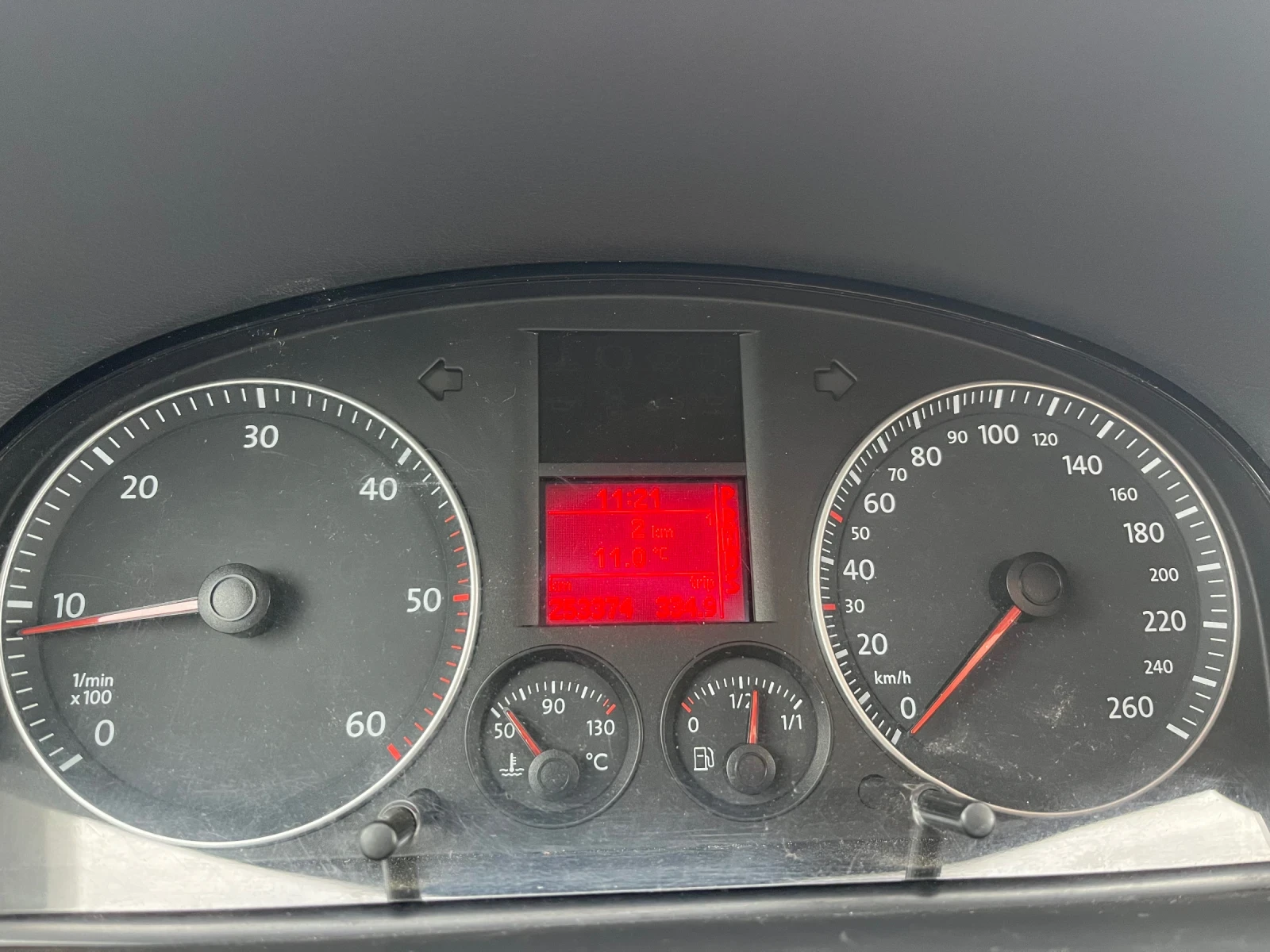 VW Touran 2.0 TDi - изображение 5