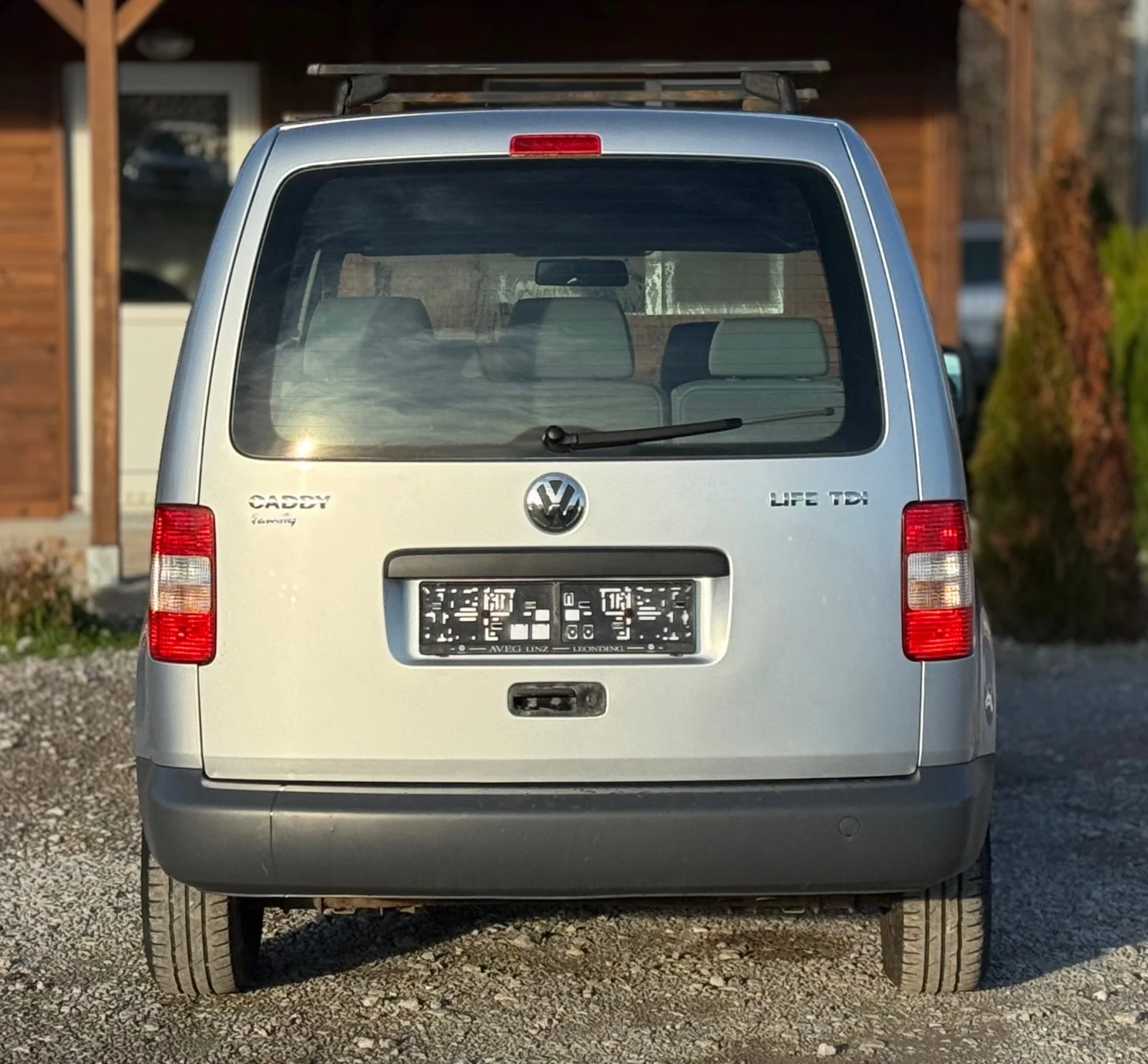 VW Caddy 1.9TDi 105. * * * *  | Mobile.bg   5