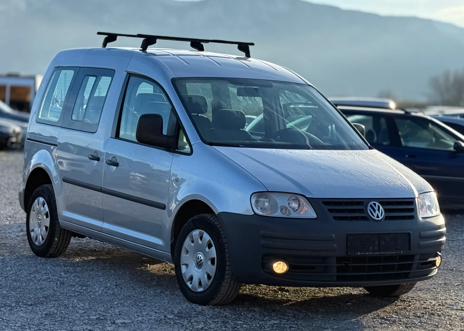 VW Caddy 1.9TDi 105. * * * *  | Mobile.bg   1