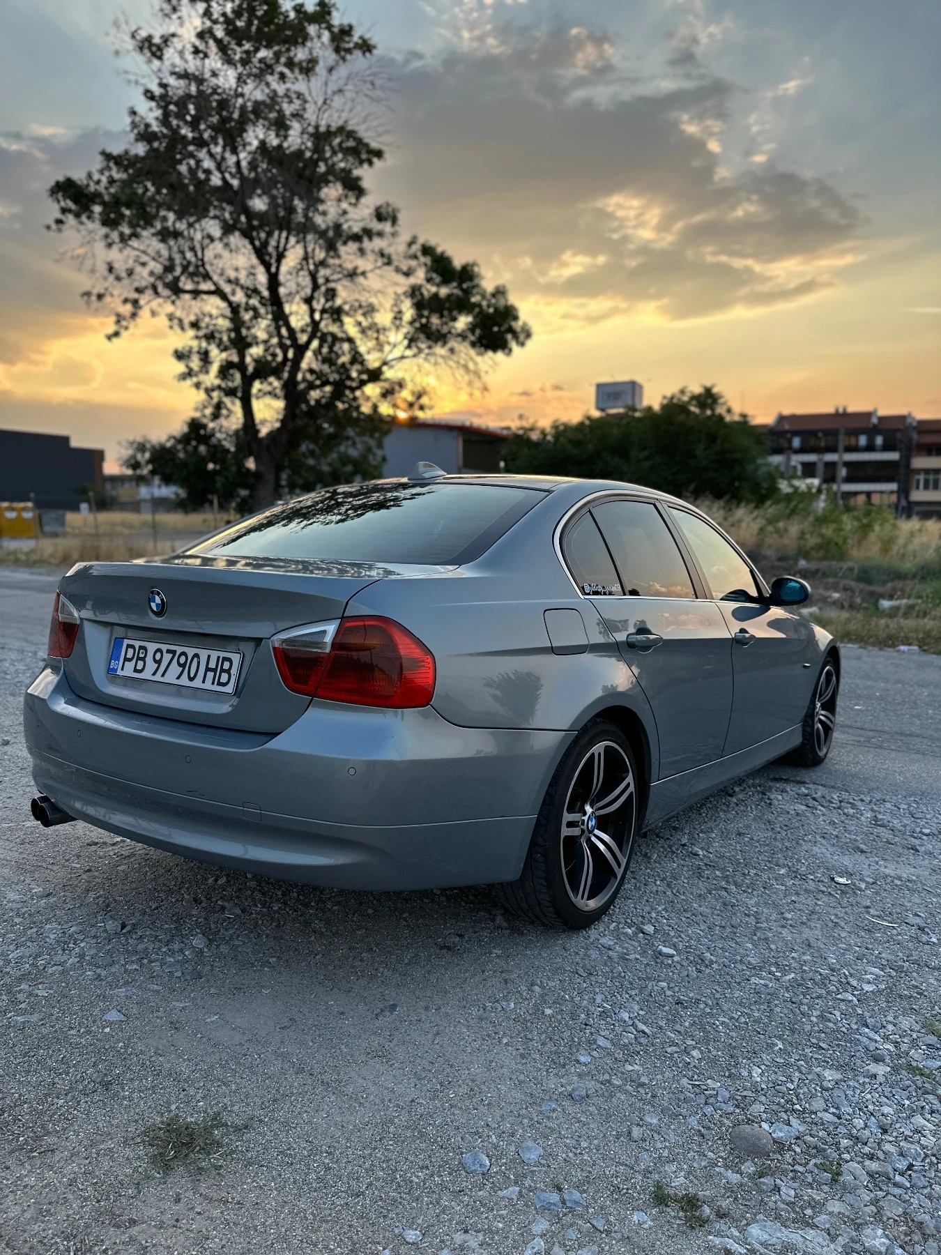 BMW 330  - изображение 4