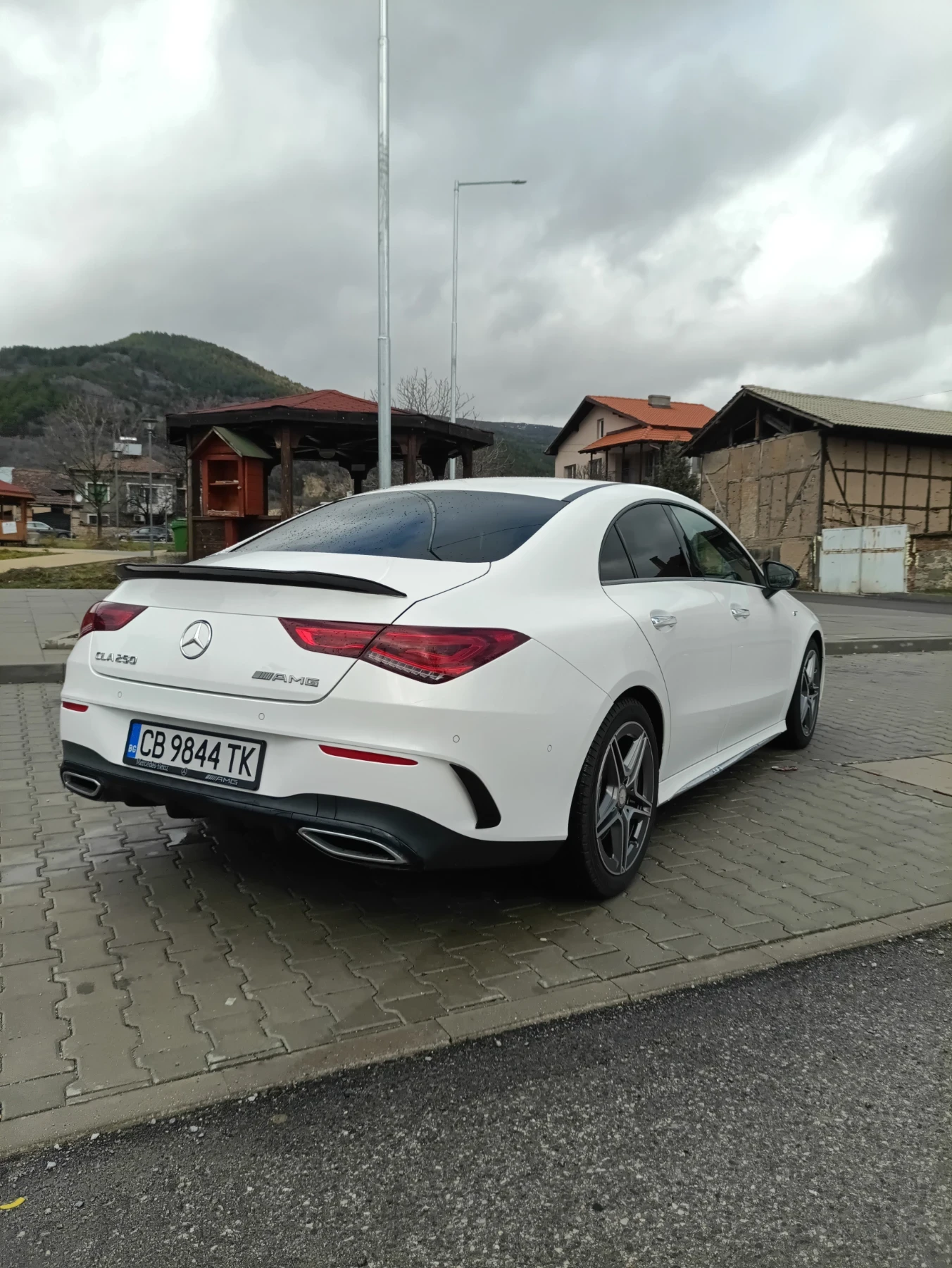 Mercedes-Benz CLA 250, снимка 5 - Автомобили и джипове - 53906590