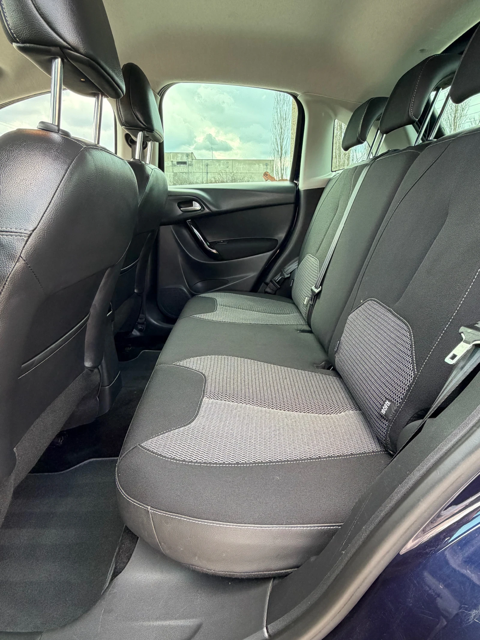 Citroen C3 1.2 FACELIFT, снимка 11 - Автомобили и джипове - 54091449