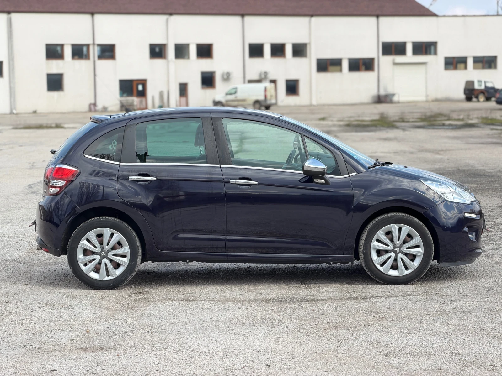 Citroen C3 1.2 FACELIFT, снимка 3 - Автомобили и джипове - 54091449