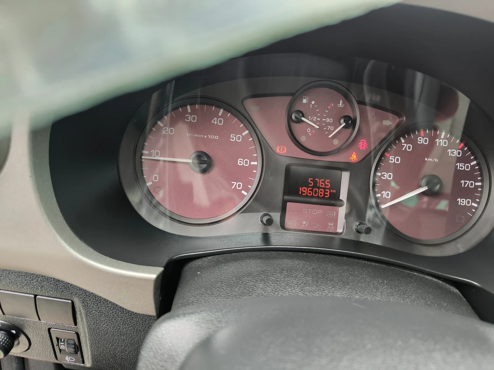 Citroen Berlingo Multispais, снимка 12 - Автомобили и джипове - 54480557