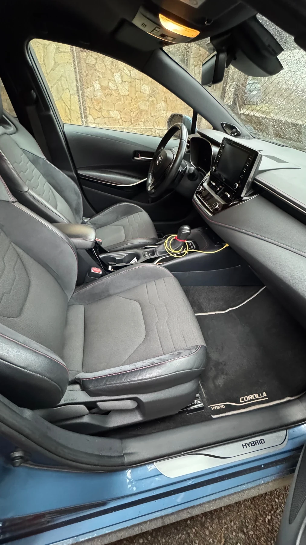 Toyota Corolla TS 2.0 Hybrid Luxury + , снимка 10 - Автомобили и джипове - 54513293