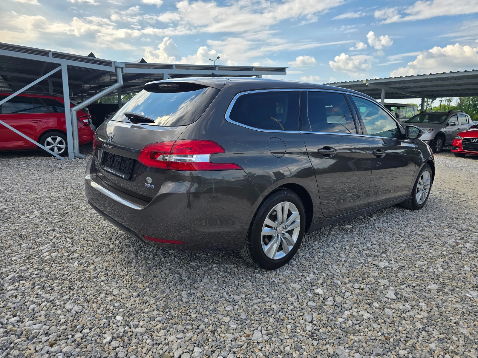 Peugeot 308 1.6 HDI EURO6, снимка 5 - Автомобили и джипове - 54674507