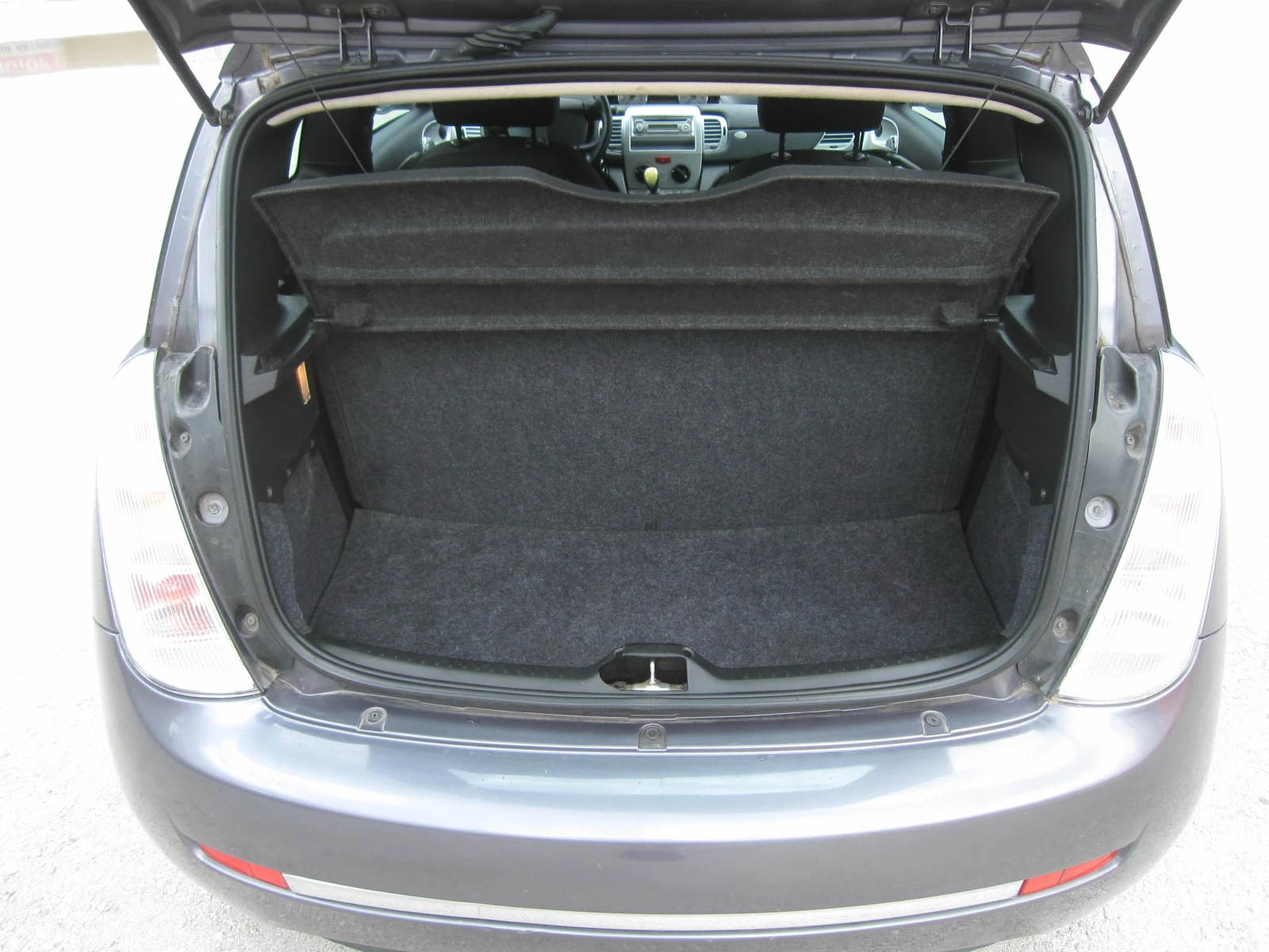 Lancia Ypsilon UNICA , 1, 4-Газ.Инж., снимка 4 - Автомобили и джипове - 55266805