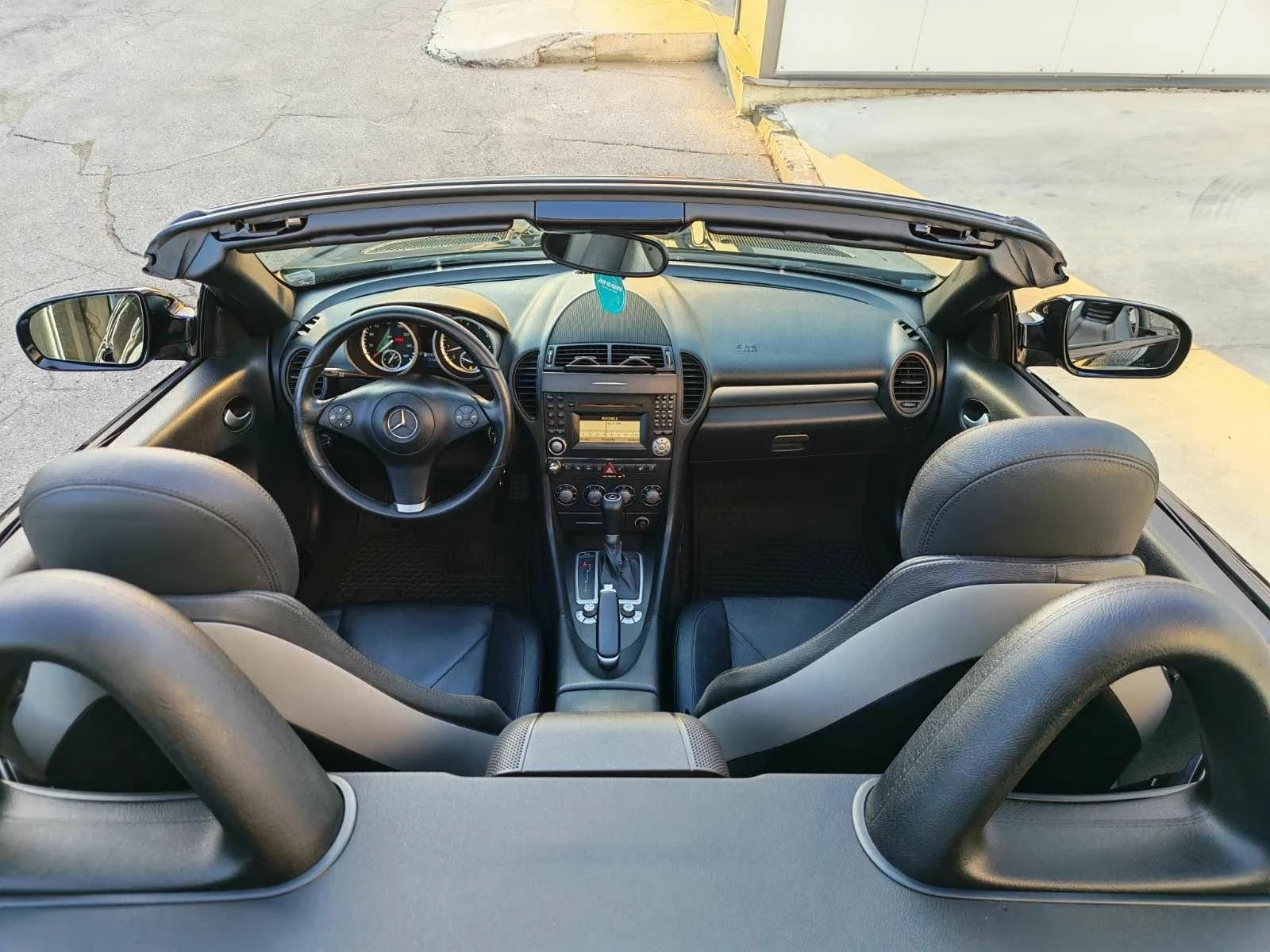 Mercedes-Benz SLK SLK350, 75000реални км!Колекционерско!Sport!, снимка 14 - Автомобили и джипове - 55945726
