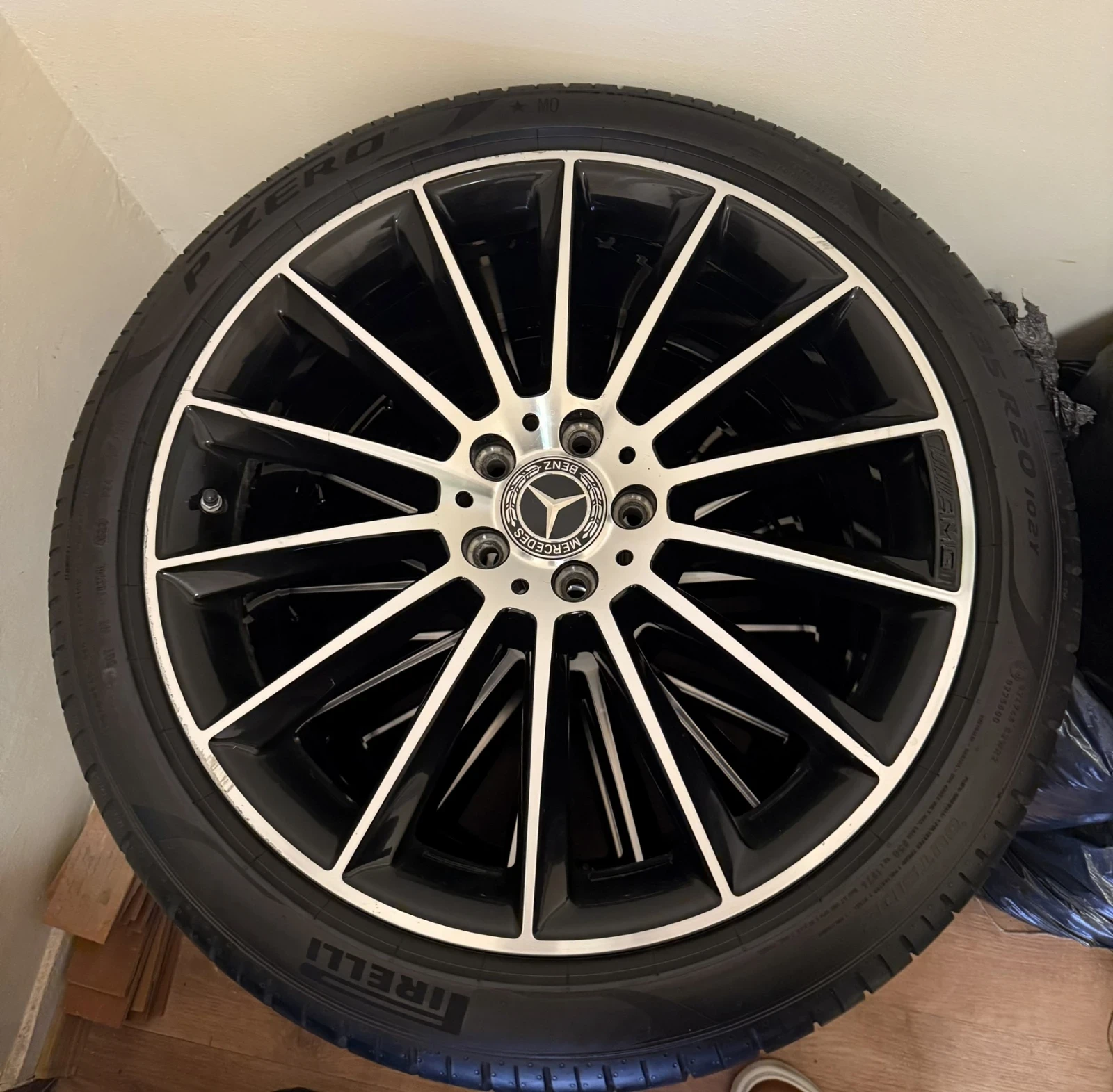 Mercedes-Benz E 220, снимка 11 - Автомобили и джипове - 56247455