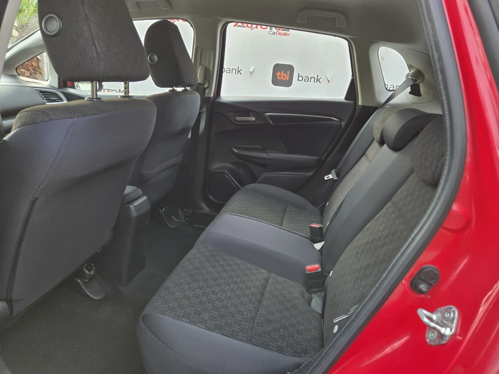 Honda Jazz 1.3i-VTEC-102��= 6��= ����= �������= LINE ASSIST | Mobile.bg � ����������� 9