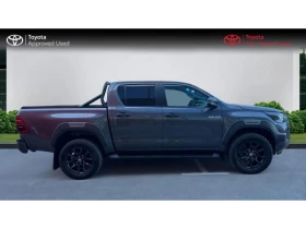 Toyota Hilux 2.8D Invincible, снимка 4