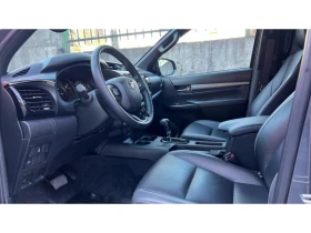 Toyota Hilux 2.8D Invincible, снимка 9
