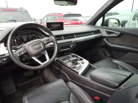 Audi Q7 TECHNIK/CARFAX/ДИСТР/360 КАМЕРА/ПОДГРЕВ/ПАНО/, снимка 9