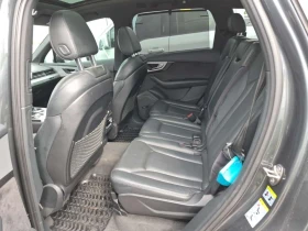 Audi Q7 TECHNIK/CARFAX/ДИСТР/360 КАМЕРА/ПОДГРЕВ/ПАНО/, снимка 11