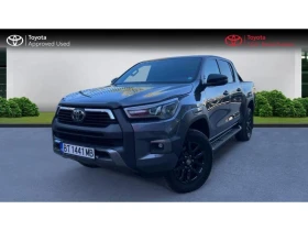 Toyota Hilux 2.8D Invincible