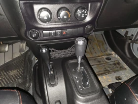 Jeep Wrangler 3.6 v6 автомат | Auto.bg — изображение 10